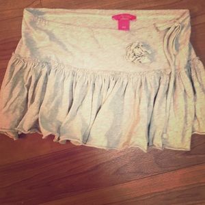 Grey Abercrombie & Fitch mini skirt